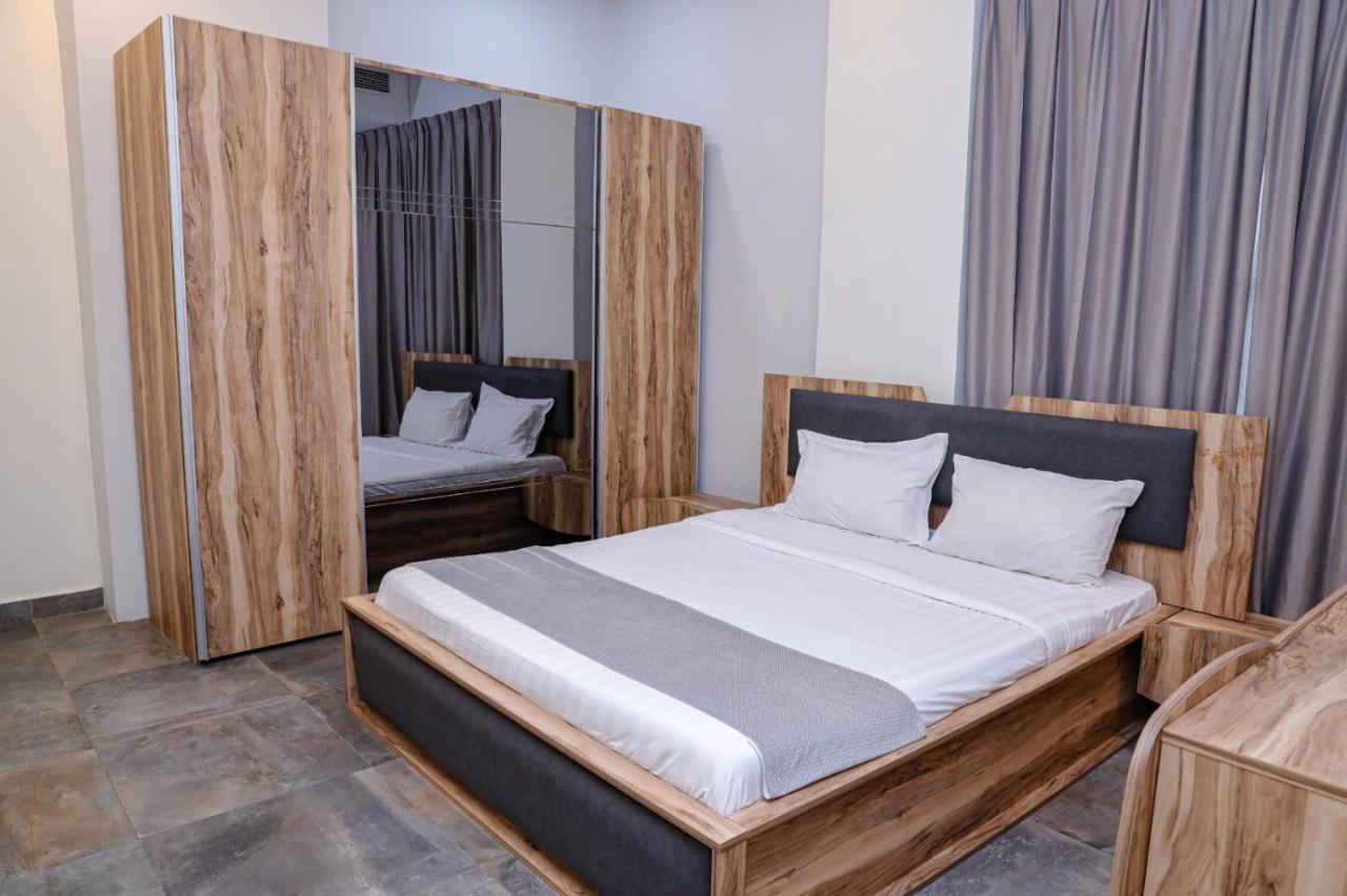 Tangier Tower Hotel Manáma Kültér fotó