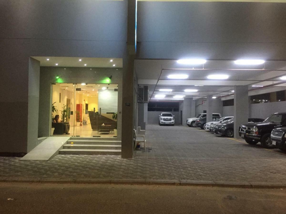 Tangier Tower Hotel Manáma Kültér fotó